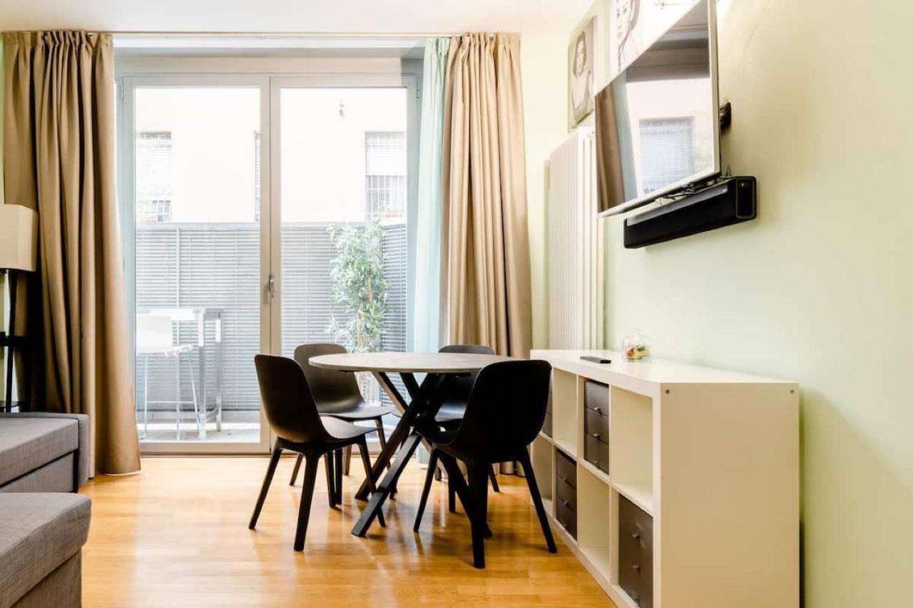 Central Studio Apartment - 24H Self Checkin Мілан Екстер'єр фото
